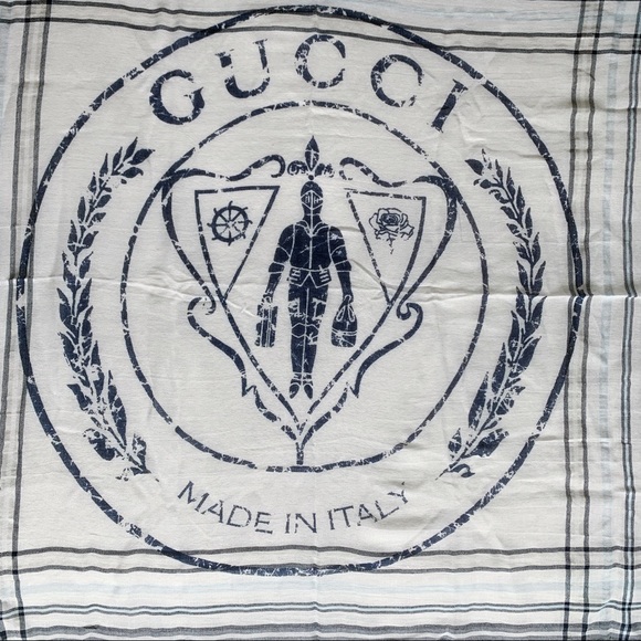 NWT Authentic Gucci Men’s Knight Square Scarf - Picture 4 of 5
